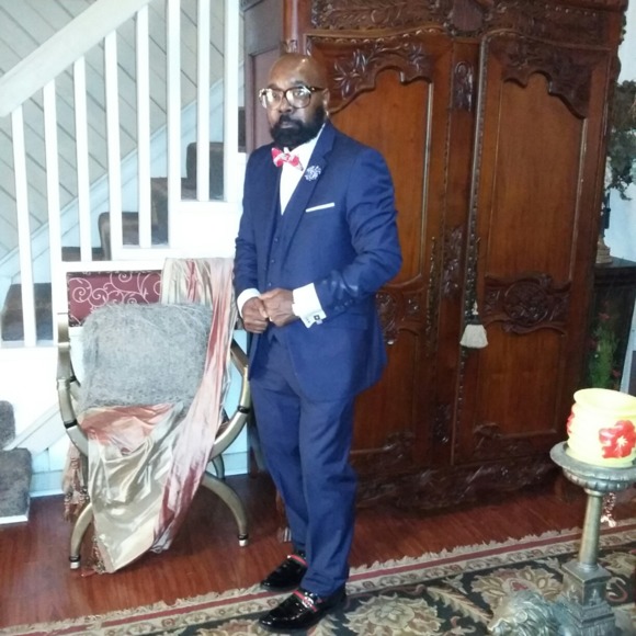 Meet your Posher, Richard - Picture 1 of 1